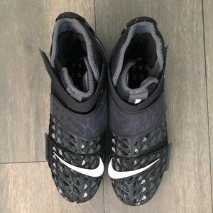 Nike Men's Alpha Huarache Elite 2 Mid - Size 10US